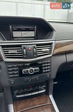 Седан Mercedes-Benz E-Class 2013 в 