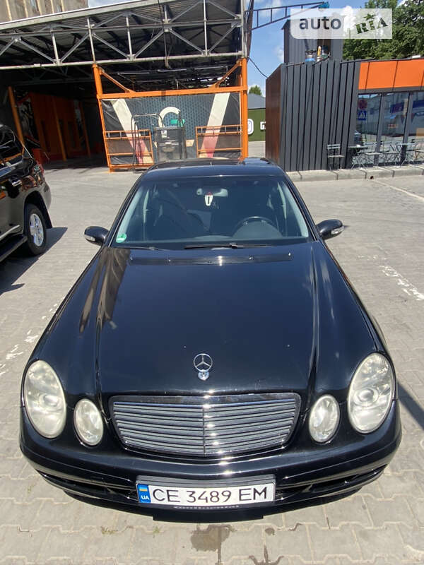 Mercedes-Benz E-Class 2004