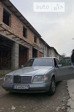 Седан Mercedes-Benz E-Class 1995 в 