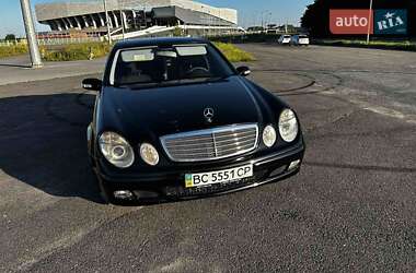 Седан Mercedes-Benz E-Class 2004 в Львові