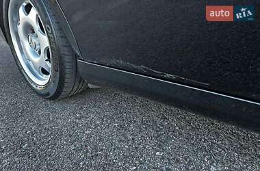 Седан Mercedes-Benz E-Class 2004 в 
