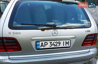 Універсал Mercedes-Benz E-Class 1999 в  фото 11 Універсал Mercedes-Benz E-Class 1999 в