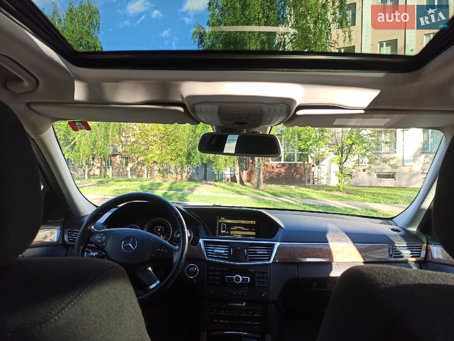 2011 Mercedes-Benz E-klasse - мініатюра 10
