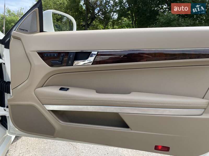 Купе Mercedes-Benz E-Class 2010 в Запорожье