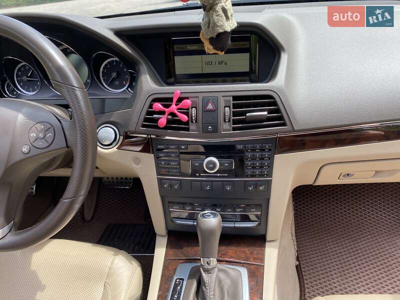 Купе Mercedes-Benz E-Class 2010 в Запорожье