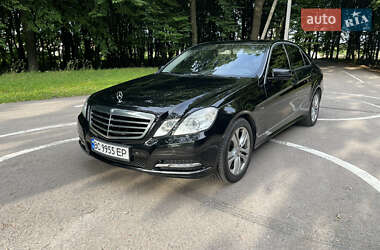 Mercedes-Benz E-Class 2011