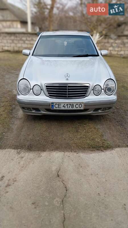 Седан Mercedes-Benz E-Class 2002 в 