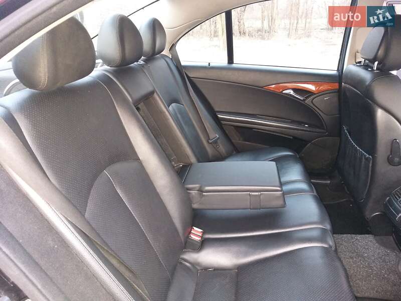 Седан Mercedes-Benz E-Class 2008 в Запоріжжі