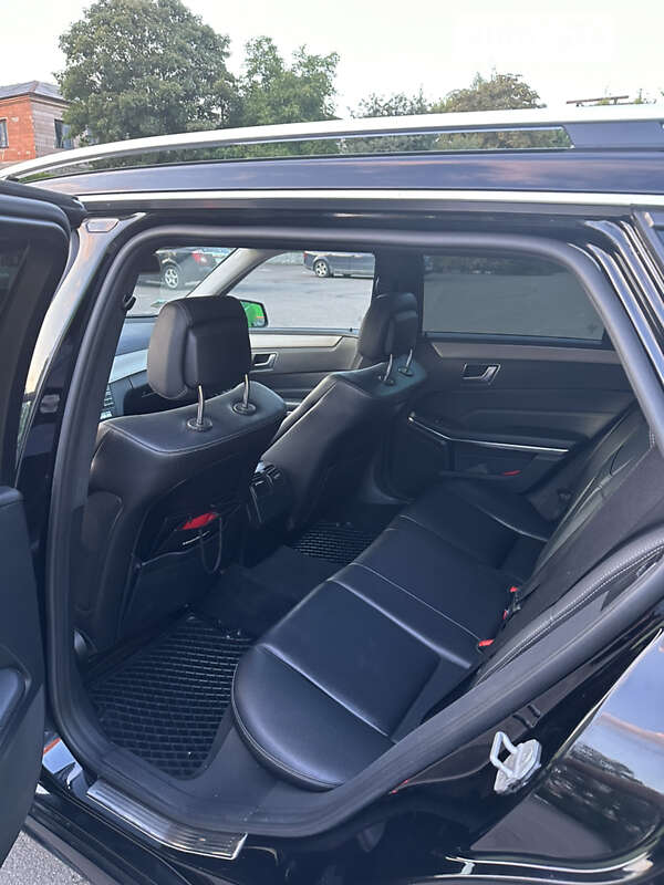 Універсал Mercedes-Benz E-Class 2013 в Рівному