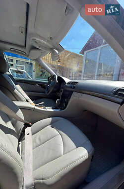 Седан Mercedes-Benz E-Class 2006 в 