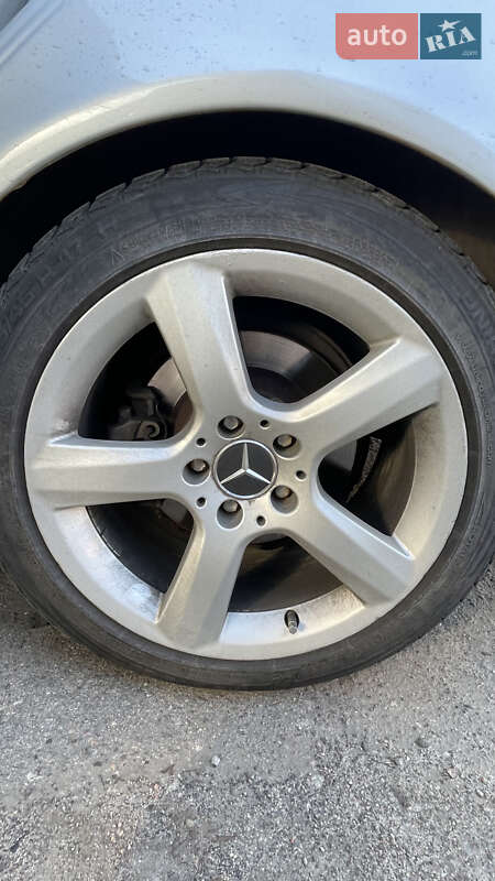 Седан Mercedes-Benz E-Class 2002 в Черкассах