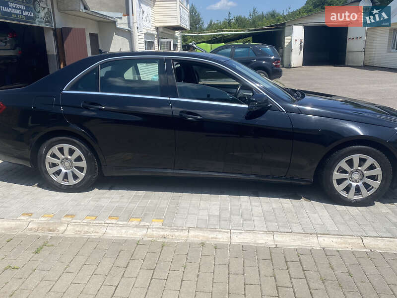 Седан Mercedes-Benz E-Class 2014 в Бродах фото 4 Седан Mercedes-Benz E-Class 2014 в Бродах