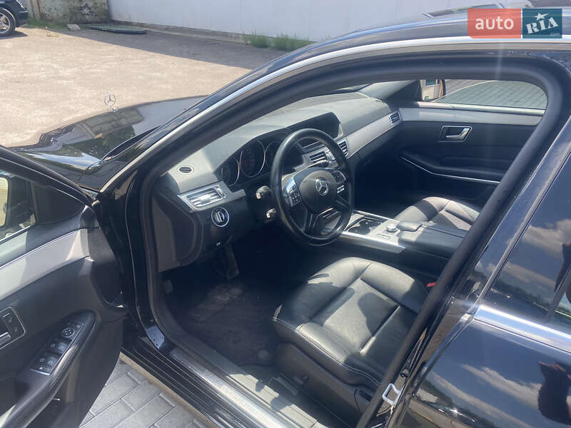 Седан Mercedes-Benz E-Class 2014 в Бродах фото 13 Седан Mercedes-Benz E-Class 2014 в Бродах