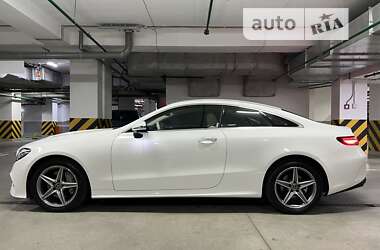 Купе Mercedes-Benz E-Class 2019 в 
