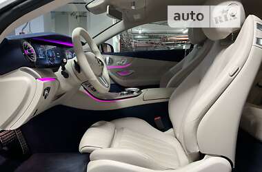 Купе Mercedes-Benz E-Class 2019 в 
