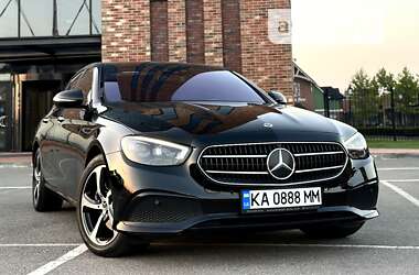 Седан Mercedes-Benz E-Class 2021 в 
