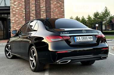 Седан Mercedes-Benz E-Class 2021 в 