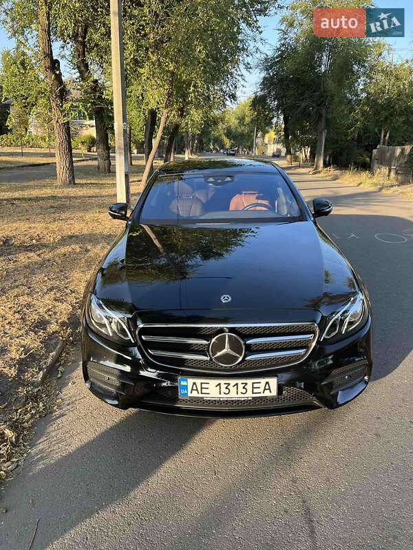 Седан Mercedes-Benz E-Class 2018 в Кривому Розі