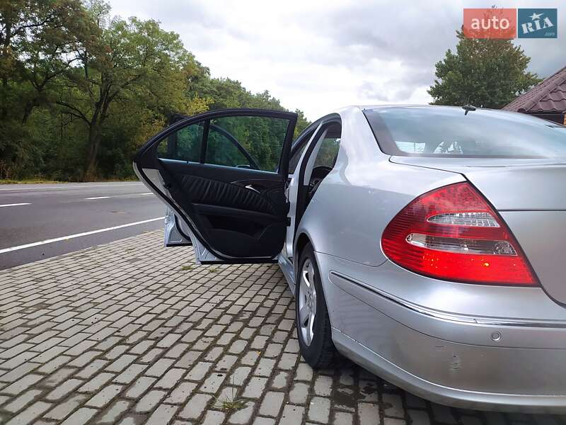 Седан Mercedes-Benz E-Class 2006 в Хмельницькому