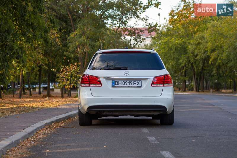 Універсал Mercedes-Benz E-Class 2013 в Одесі