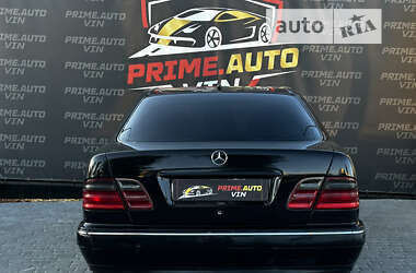 Седан Mercedes-Benz E-Class 2001 в 