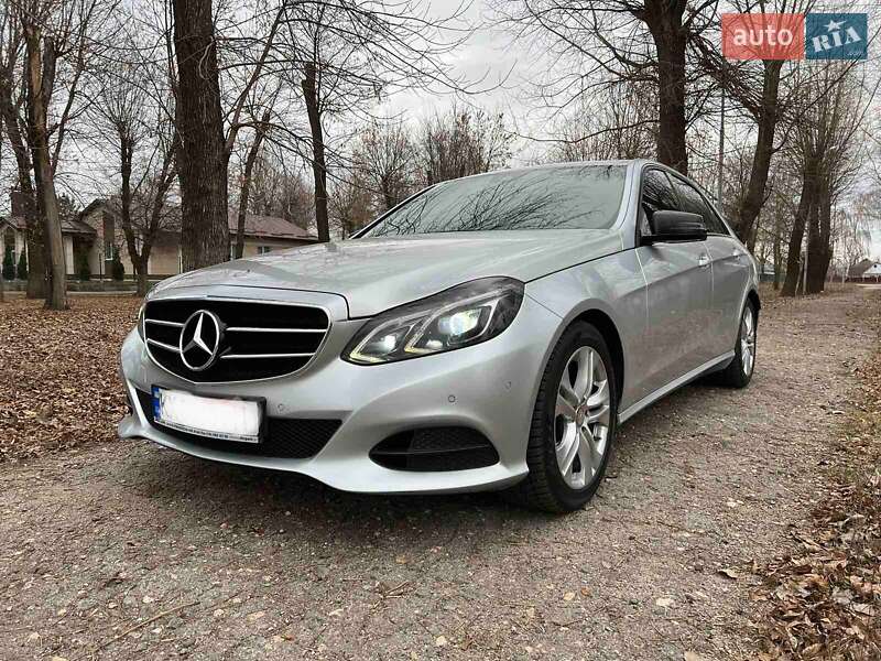 Седан Mercedes-Benz E-Class 2014 в Киеве