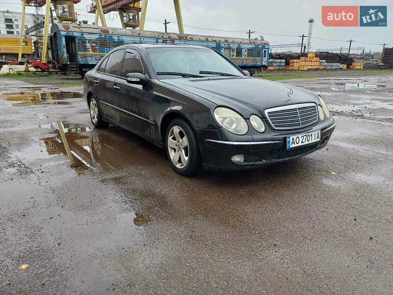 Седан Mercedes-Benz E-Class 2003 в Ужгороде фото 5 Седан Mercedes-Benz E-Class 2003 в Ужгороде