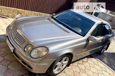 Седан Mercedes-Benz E-Class 2003 в Николаеве