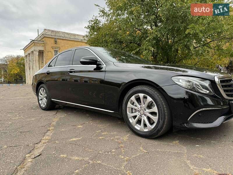 Седан Mercedes-Benz E-Class 2017 в Краматорську фото 2 Седан Mercedes-Benz E-Class 2017 в Краматорську