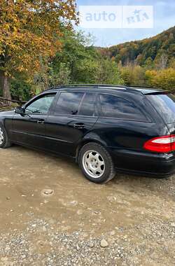 Универсал Mercedes-Benz E-Class 2005 в Косове