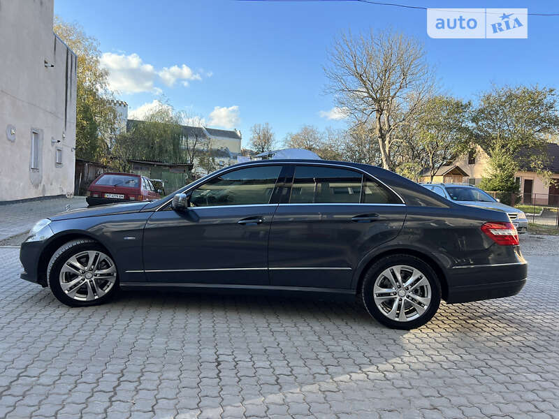 Седан Mercedes-Benz E-Class 2011 в Тлумаче фото 9 Седан Mercedes-Benz E-Class 2011 в Тлумаче
