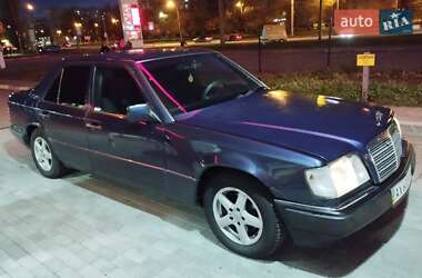 Седан Mercedes-Benz E-Class 1995 в Харкові