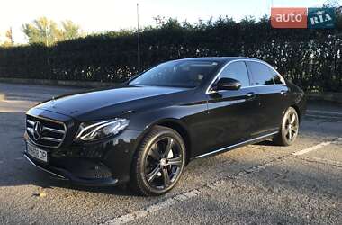 Седан Mercedes-Benz E-Class 2016 в 
