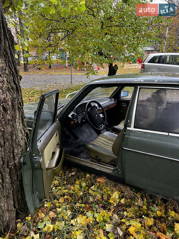 Седан Mercedes-Benz E-Class 1976 в Харькове фото 13 Седан Mercedes-Benz E-Class 1976 в Харькове