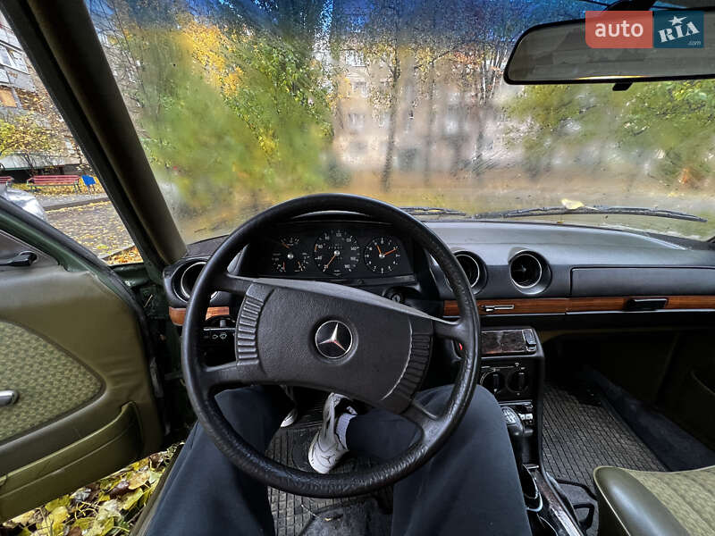Седан Mercedes-Benz E-Class 1976 в Харькове фото 26 Седан Mercedes-Benz E-Class 1976 в Харькове