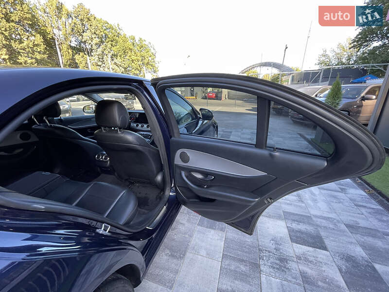 Седан Mercedes-Benz E-Class 2018 в Виннице фото 31 Седан Mercedes-Benz E-Class 2018 в Виннице