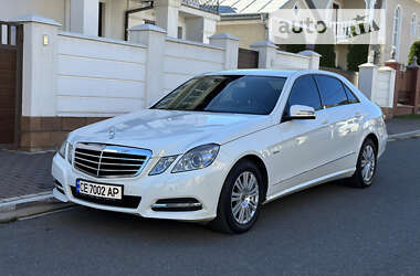 Mercedes-Benz E-Class 2010