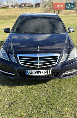 Mercedes-Benz E-Class 2010