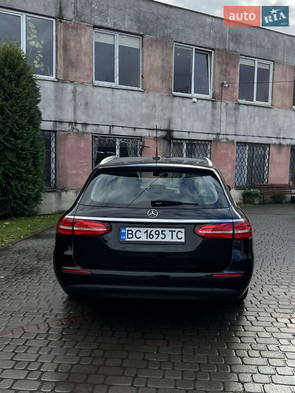 Универсал Mercedes-Benz E-Class 2016 в Львове