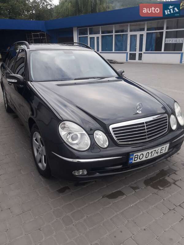 Универсал Mercedes-Benz E-Class 2004 в Кременце