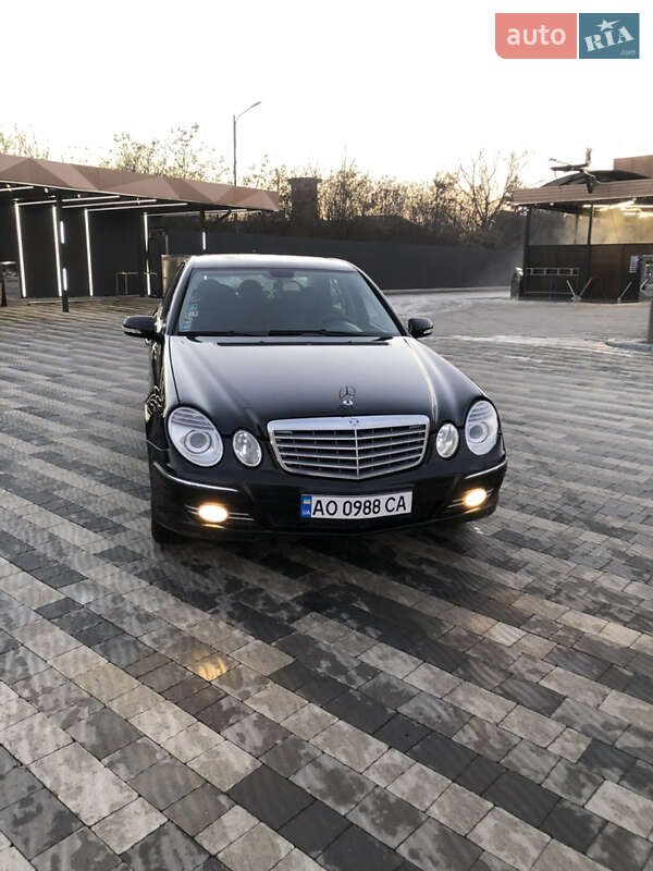 Mercedes-Benz E-Class 2008