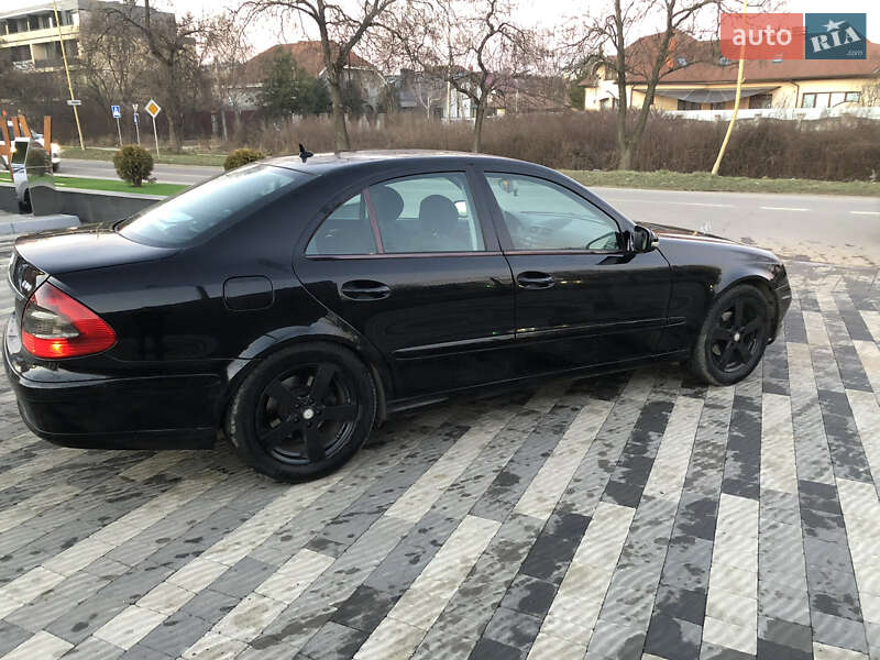 Седан Mercedes-Benz E-Class 2008 в Ужгороде