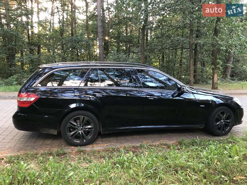 Универсал Mercedes-Benz E-Class 2010 в Львове фото 13 Универсал Mercedes-Benz E-Class 2010 в Львове