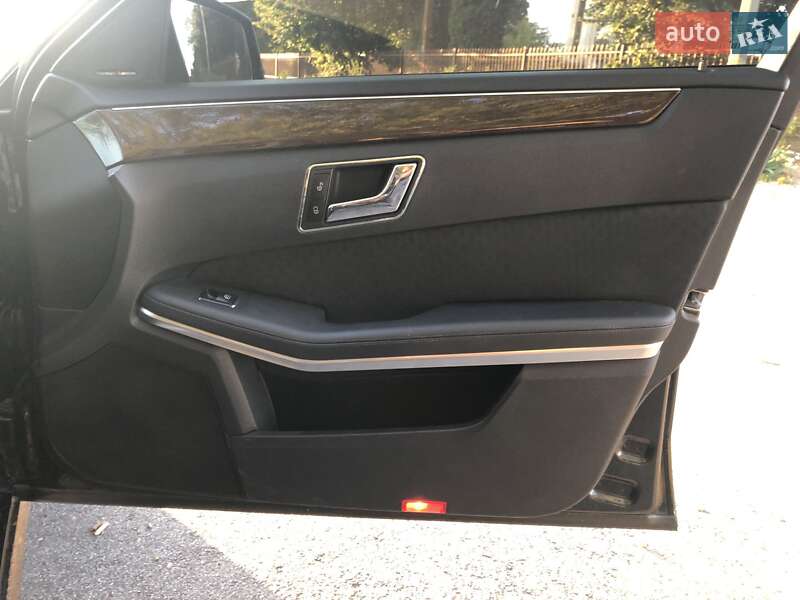 Универсал Mercedes-Benz E-Class 2010 в Львове фото 40 Универсал Mercedes-Benz E-Class 2010 в Львове