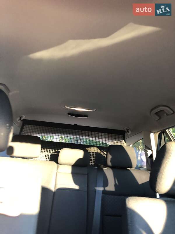 Универсал Mercedes-Benz E-Class 2010 в Львове фото 43 Универсал Mercedes-Benz E-Class 2010 в Львове