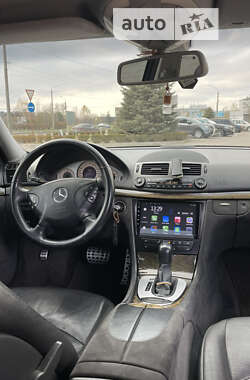 Седан Mercedes-Benz E-Class 2005 в 