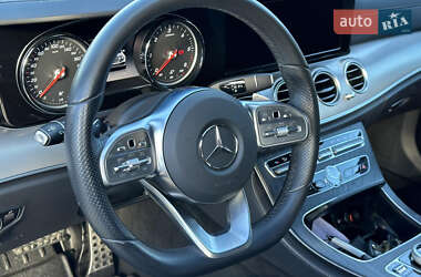 Седан Mercedes-Benz E-Class 2018 в Черновцах