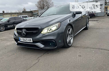 Седан Mercedes-Benz E-Class 2014 в Киеве