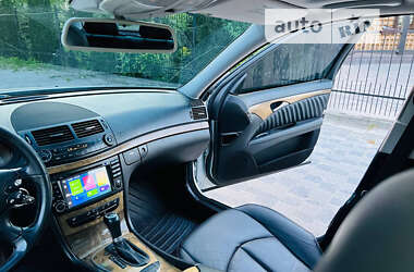 Седан Mercedes-Benz E-Class 2007 в 