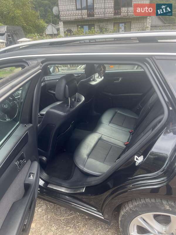 Универсал Mercedes-Benz E-Class 2011 в Межгорье
